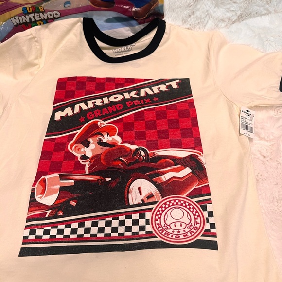 Authentic NWT universal studios Hollywood Super Nintendo world bundle - Picture 6 of 9